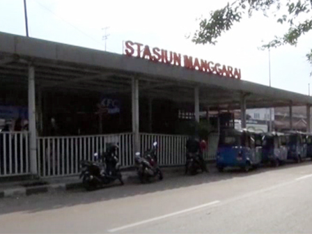 Penumpang di Stasiun Terintegrasi Transjakarta Naik 20 Persen