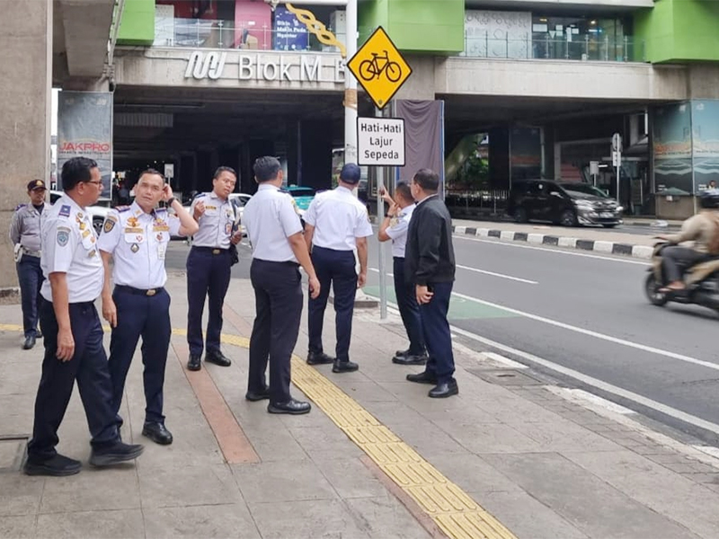  Sudin Perhubungan Jaksel Kerahkan Personel Awasi Parkir Liar di Blok M