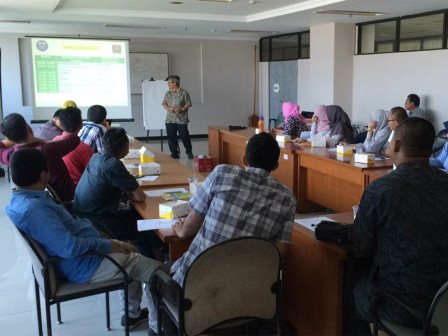 Pemkot Jakut Latih 444 Pendamping Rembuk RW