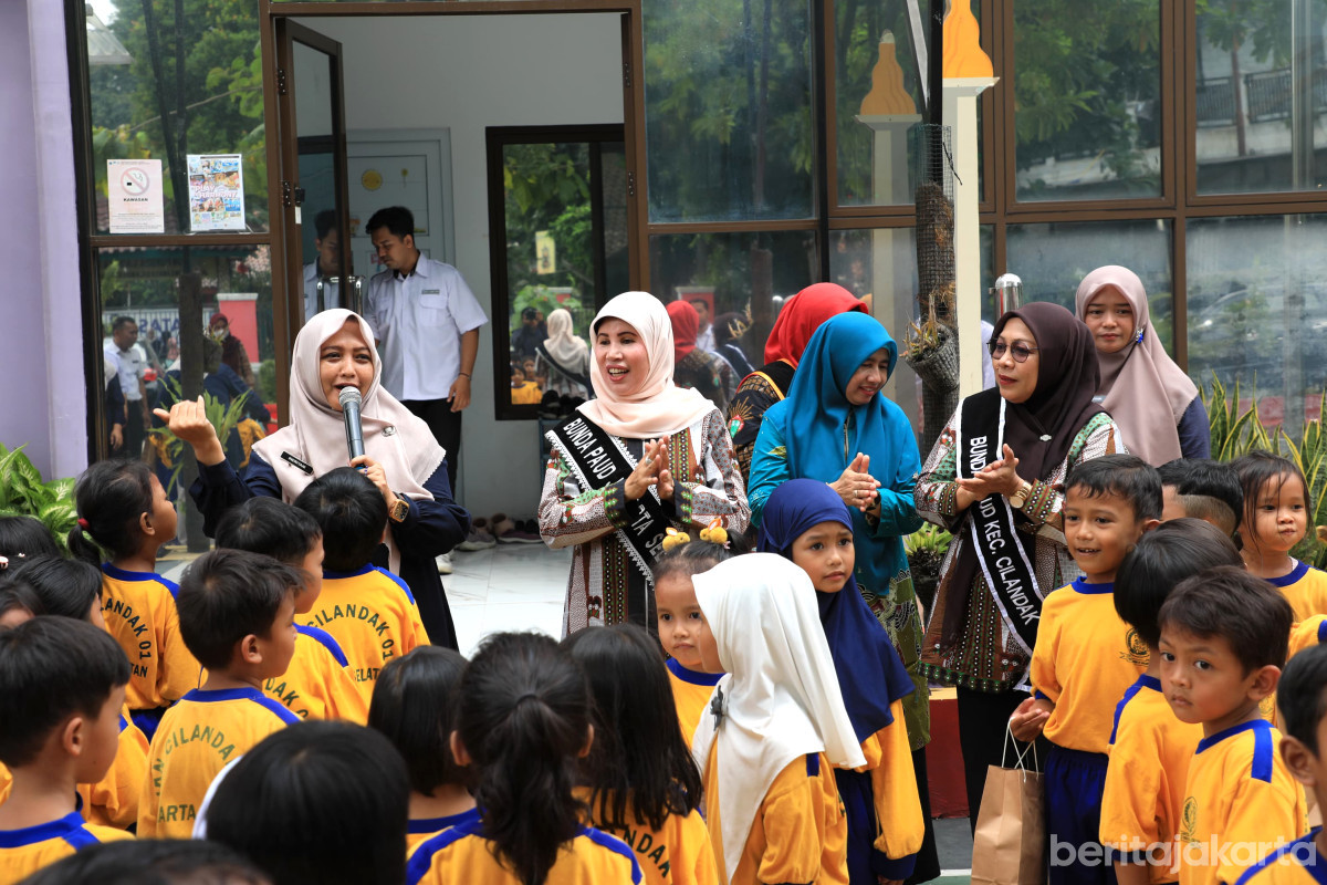 Bunda PAUD Jaksel Menyapa Hadir di TKN Cilandak 01
