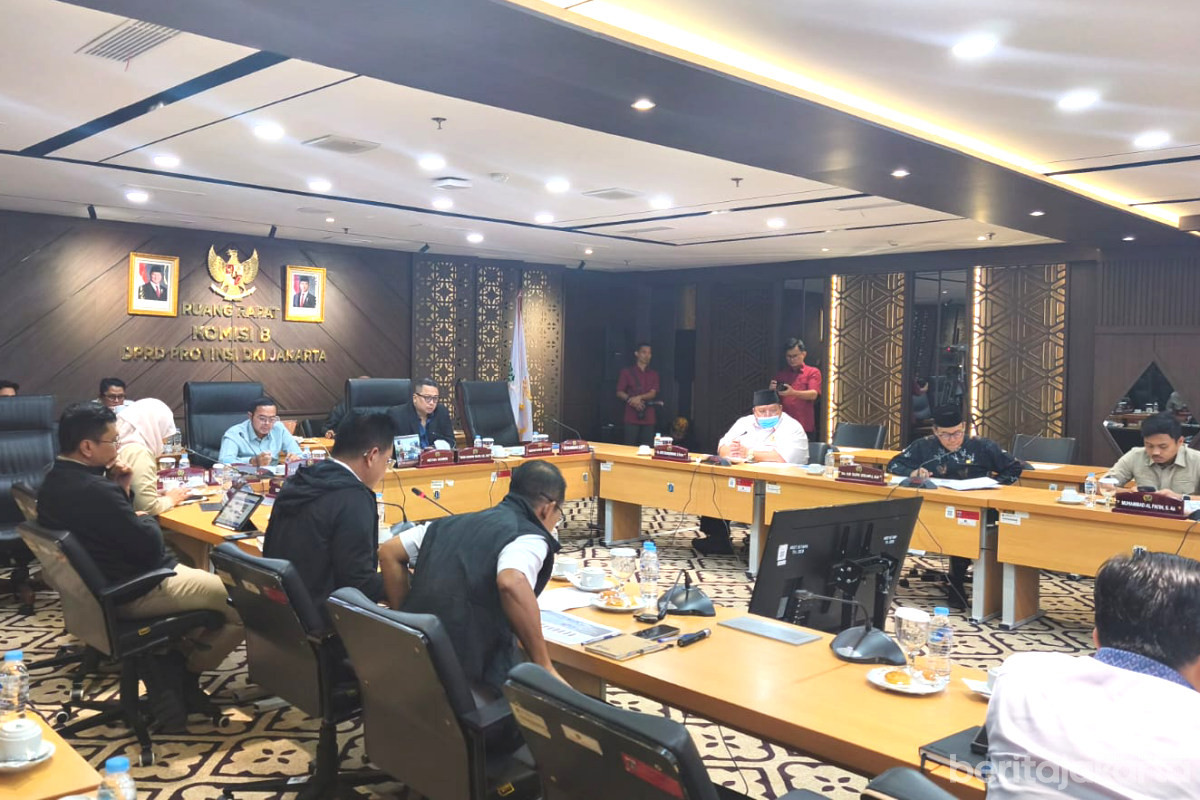 DPRD DKI Jakarta menggelar rapat kerja bersama pihak eksekutif 