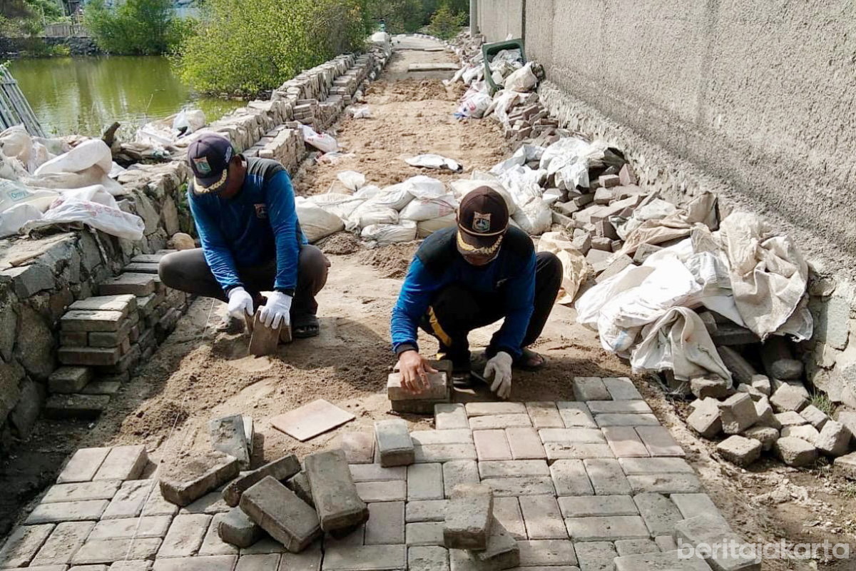 Perbaikan Jalan Amblas di Pulau Untung Jawa Diapresiasi Warga 