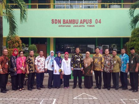 Tim Penilai LSS Nasional Sambangi SDN Bambu Apus 04
