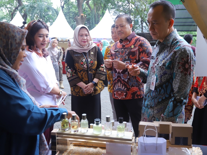 Sambut HUT Kota Jakarta ke 498, Pemkot Jaktim Gelar Bazar UMKM