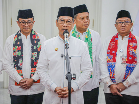 Pj. Gubernur Heru Apresiasi Enam Piala Adipura untuk Seluruh Kota dan Kabupaten DKI Jakarta