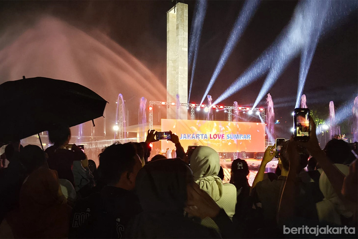 Hitung mundur pergantian tahun di Lapangan Banteng