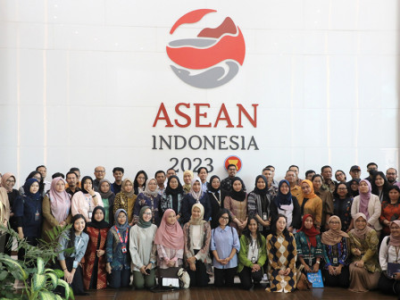  120 Peserta Bimtek Pengelolaan Media Sosial Visitasi ke Kantor Sekretariat ASEAN