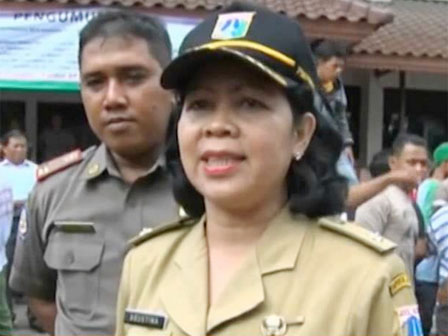 Delapan Bangunan Liar di Rawa Bunga Ditertibkan