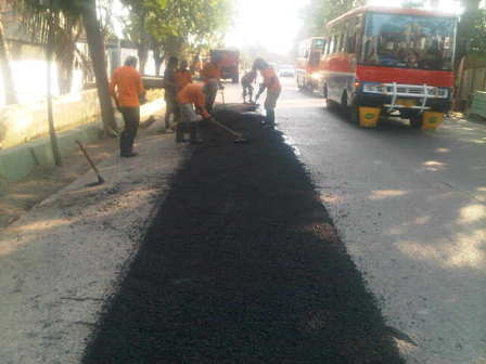 Sudin Bina Marga Jakarta Utara Siagakan 250 Kg Aspal Dingin Cegah Jalan Berlubang