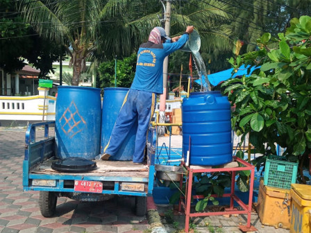 Sarana Cuci Tangan di Dermaga Utama dan Lingkungan Warga Pulau Pramuka di Suplai Air Bersih
