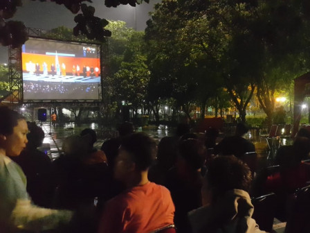 Nobar Penutupan Asian Games di Taman Menteng Meriah