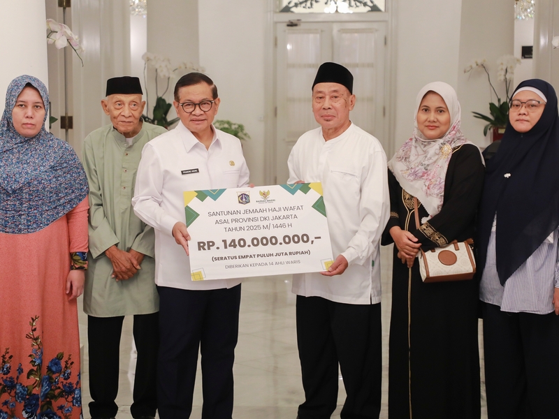 Ahli Waris Jemaah Haji Wafat di Tanah Suci Terima Santunan dari Pemprov DKI