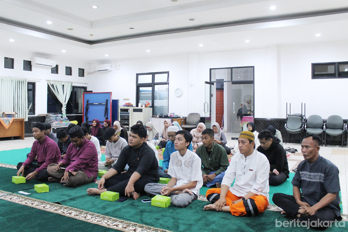 Program Magrib Mengaji Kelurahan Cawang