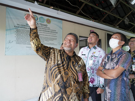 Seko Jakbar Monitoring Kantor Lurah Kalideres