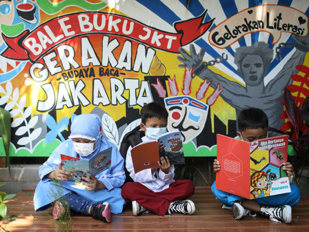 Gencarkan Budaya Membaca, Dispusip DKI Antar Buku Bacaan ke Rumah Warga Hingga Seleksi Duta Baca