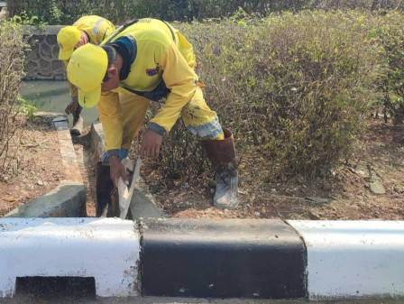 Perbaikan Tali Air di Jalan Raya Kelapa Nias Rampung