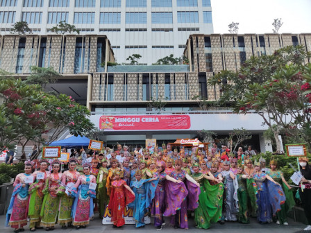 120 Penari Meriahkan Parade Budaya Menyambut HUT DKI Jakarta