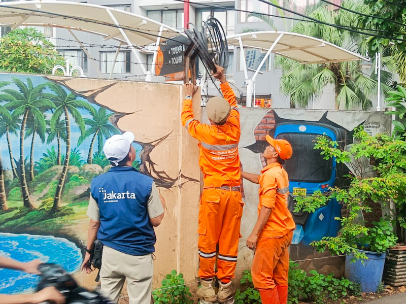 Kabel Udara, Semrawut, Jalan Muria, Dirapihkan