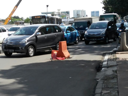 Lubang di Jalan Jenderal Sudirman Diperbaiki Besok