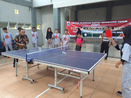 Kelurahan Pulau Panggang Juara Umum Lomba Tenis Meja Tingkat Kabupaten