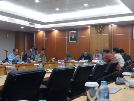 Komisi B Gelar Rapat Pengajuan PMD PT Jakpro