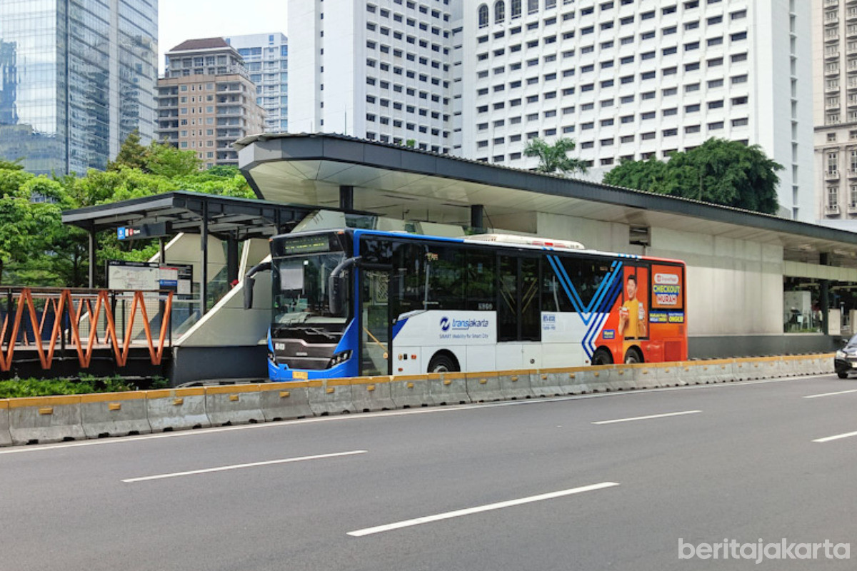 Transjakarta Siapkan Penyesuaian Rute dan Jam Operasional Dukung Perayaan Tahun Baru 