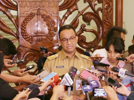 Anies Inventarisir Kendala Normalisasi Sungai