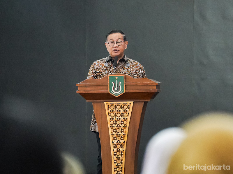 Pramono saat membuka acara 18th Congress PBI and ICo-BioFuB 2025 di Universitas Nasional