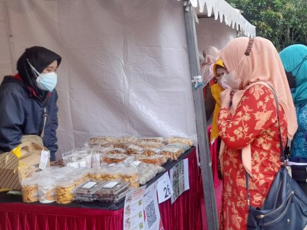  36 Jakprenuer Ramaikan Bazaar UKM di RPTRA Muara Condet 