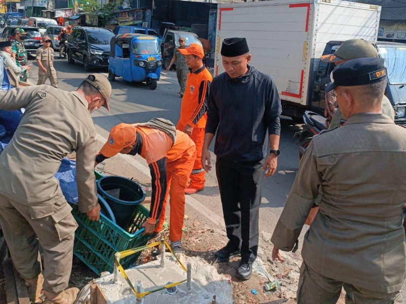 Libur Panjang, Penumpang di Terminal Pulo Gebang Melonjak