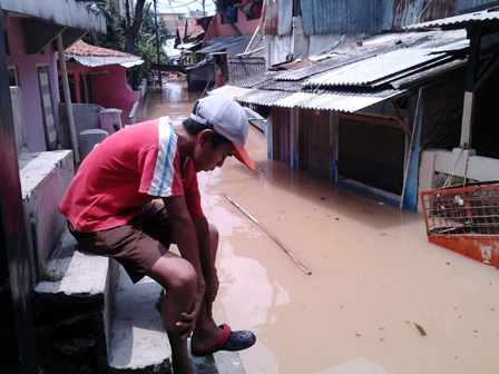 34 RT di Kelurahan Cililitan Terendam Banjir