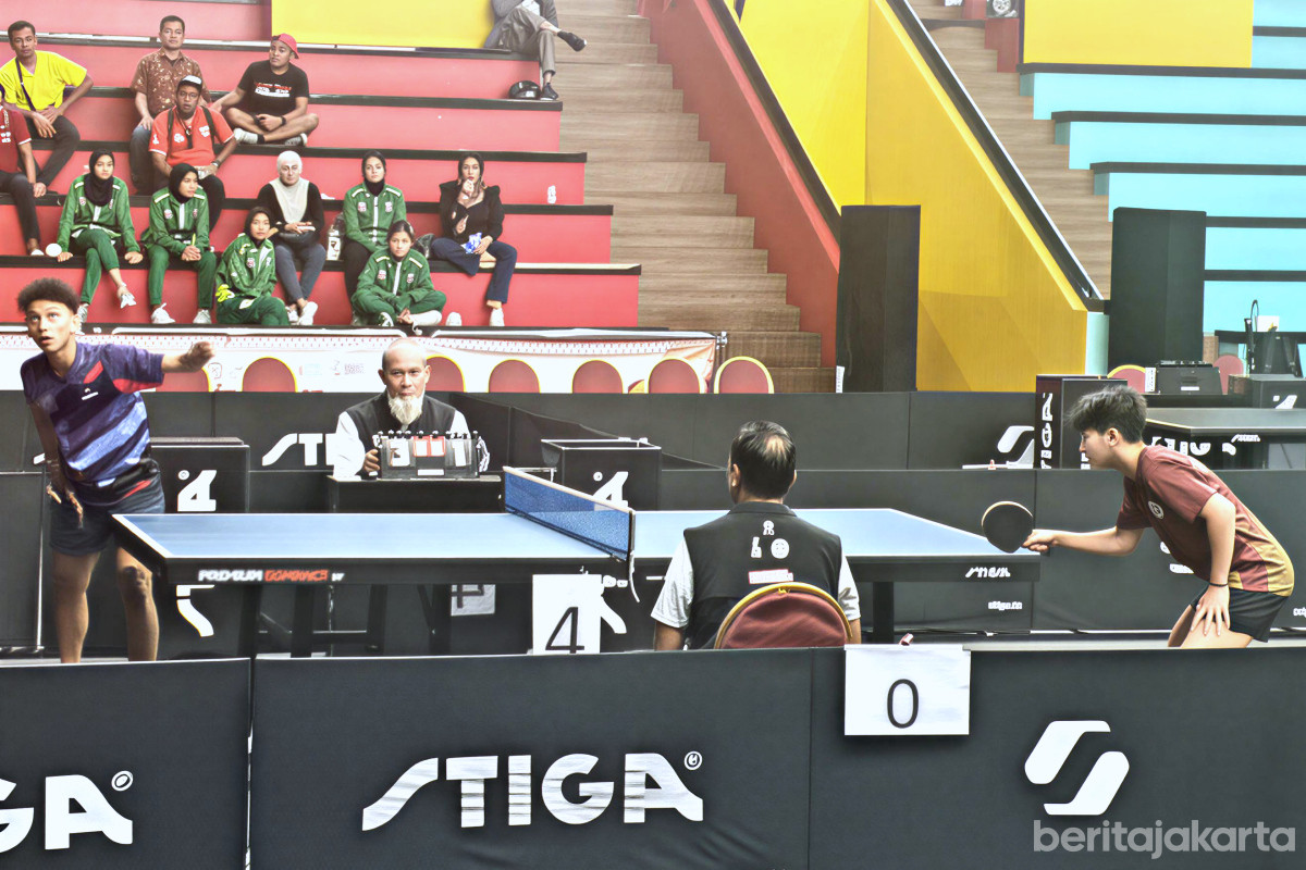 Pertandingan tim beregu Putra Tenis Meja DKI di POPNAS 2025