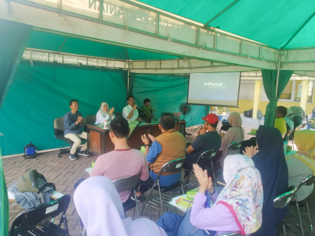 DKPKP Gelar Akademi Urban Farming seri Budidaya Melon di BPP Sukapura 