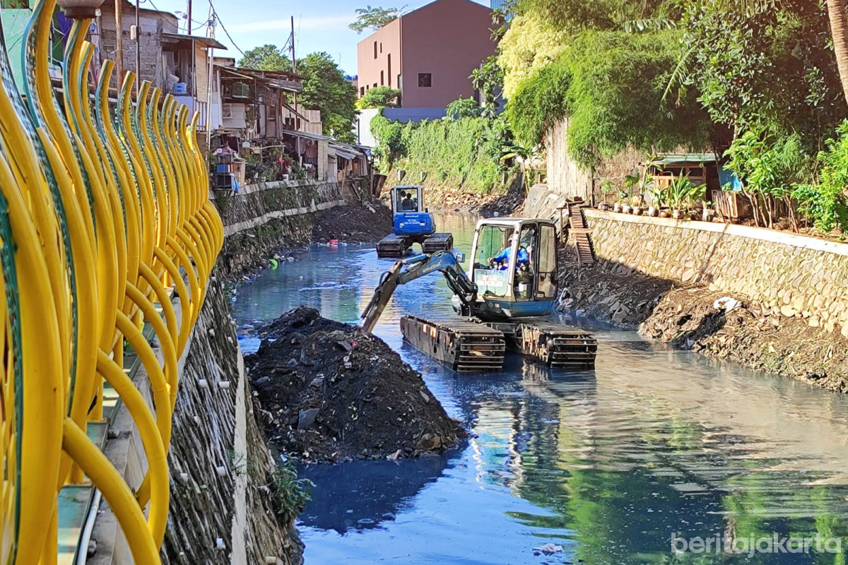 Pemkot Jaksel Optimalkan Pencegahan Banjir di Kawasan Patra 