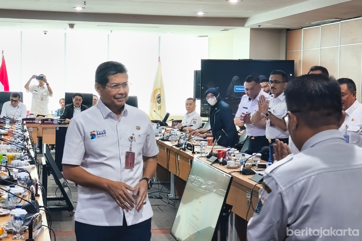 Sekda tinjau rapat kerja DPRD