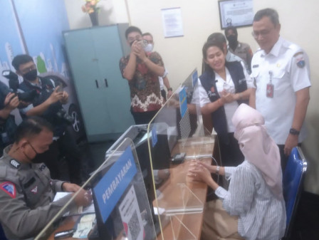 Wali Kota Jakpus Resmikan Gerai Samsat di ITC Roxy Mas