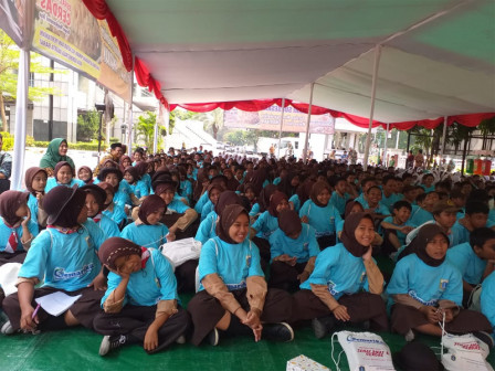 600 Siswa SD di Kembangan Ikut Kampanye Gemarikan