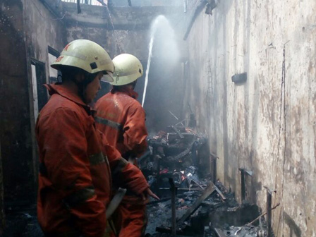 2 Rumah di Kemayoran Terbakar