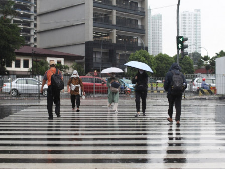 Sebagian Jakarta Diperkirakan Diguyur Hujan Ringan 