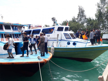 Alur Kapal Penumpang di Pulau Untung Jawa Diatur