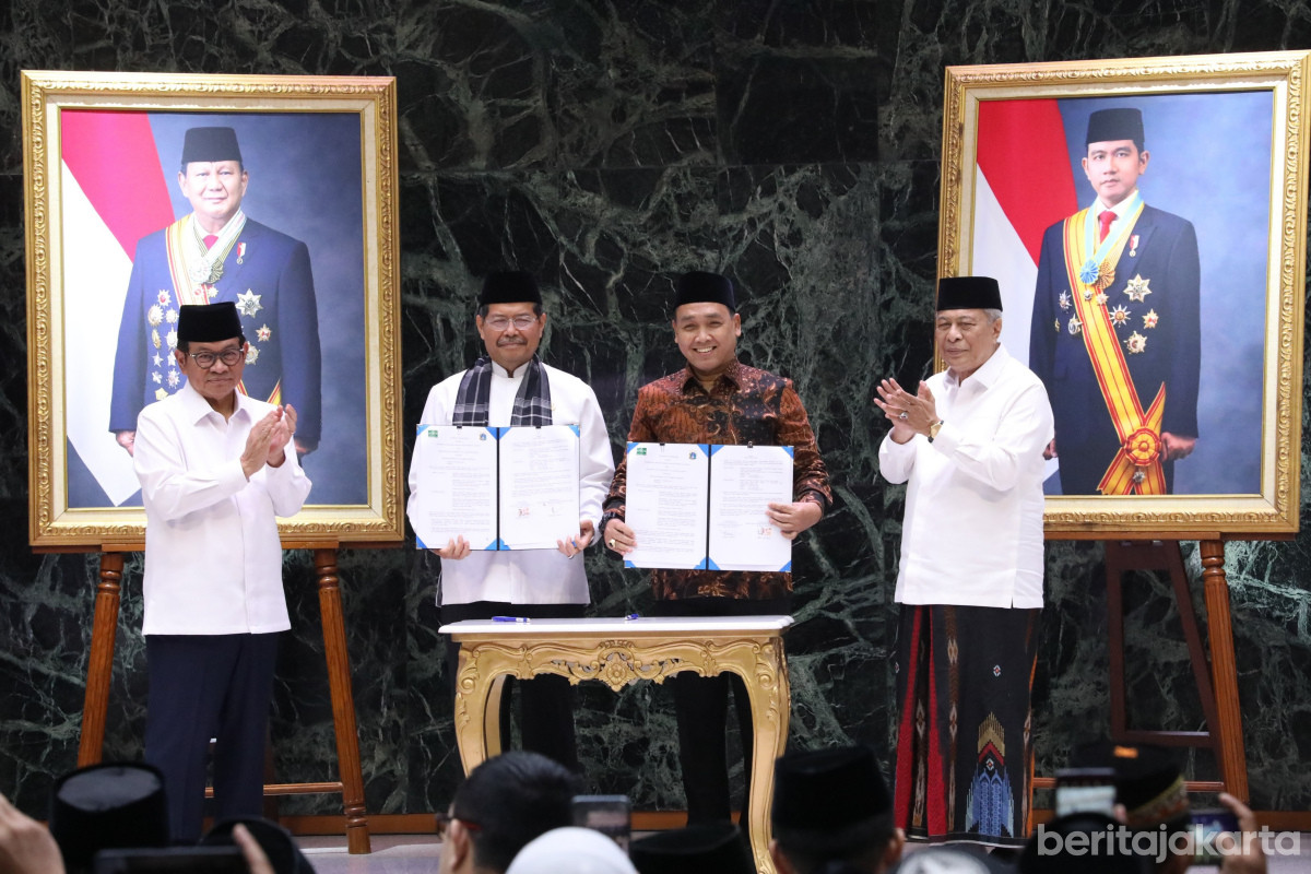 PWNU DKI menandatangani MoU dengan Dinas Lingkungan Hidup DKI Jakarta di Balai Agung