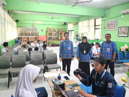 Dukcapil Jakpus Gelar Layanan Jemput Bola di SMAN 35