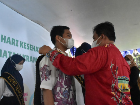 Launching Posyandu Remaja Warnai Peringatan HKN di RPTRA Cililitan 