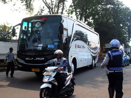 Tiga Bus AKAP PO Raya di Jakut Distop Operasi