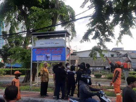 Monumen Peringatan COVID 19 Didirikan di Jl Pademangan Raya