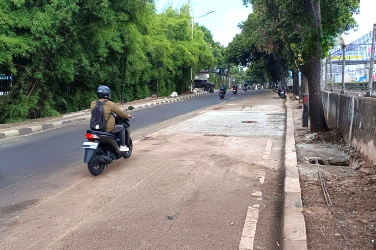Pembangunan Pipa Limbah di Jalan TB Simatupang selesai, ruas jalan sudah bisa dilalui kendaraan