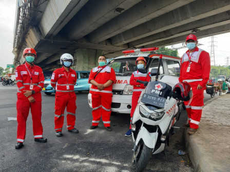 PMI DKI Jakarta Siagakan Motor dan Mobil Ambulans 