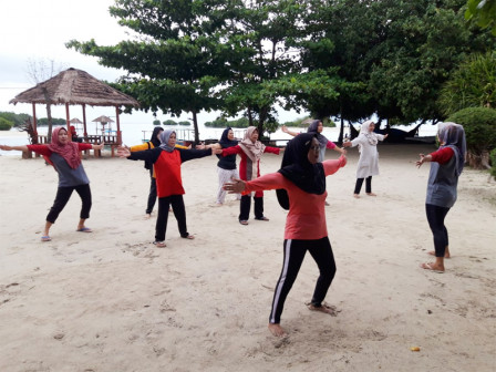  TP PKK Gelar SKJ Bersama Kader Jumantik di Pulau Pari