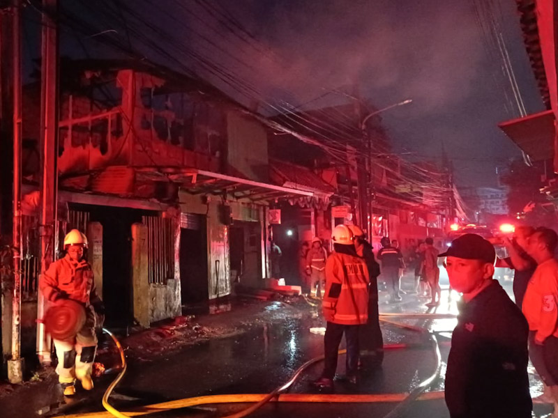 Kebakaran di Cililitan Berhasil Dipadamkan Petugas 