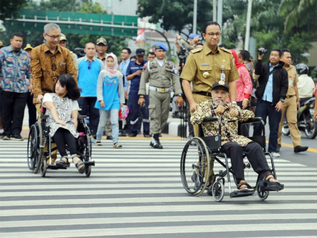 Anies Resmikan Pelican Crossing di Jl MH Thamrin